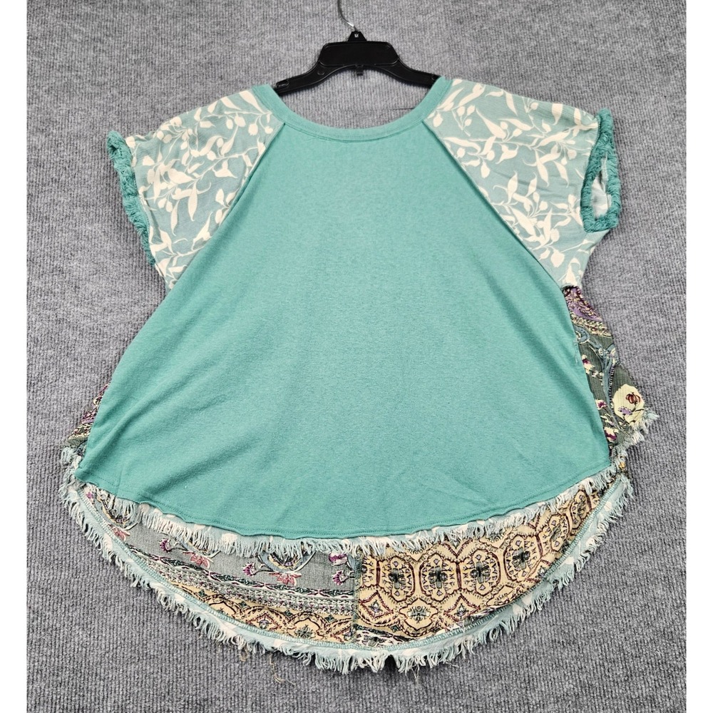 Umgee Womens Large Boho Patchwork Paisley Mixed Media Fringed Hem Top Green L